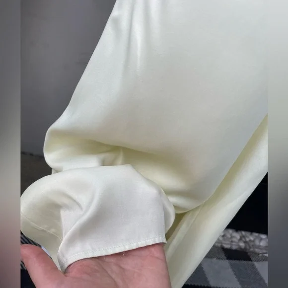 Zara Flared Silky Pants in Ivory/ Off- white/ Cream Color, M - Picture 7 of 12